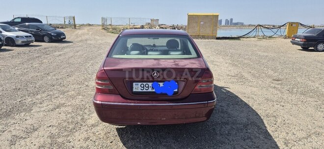 Mercedes C 180 2003, 260,000 km - 1.8 l - Bakı