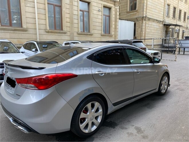 Hyundai Elantra 2011, 337,439 km - 1.8 л - Bakı