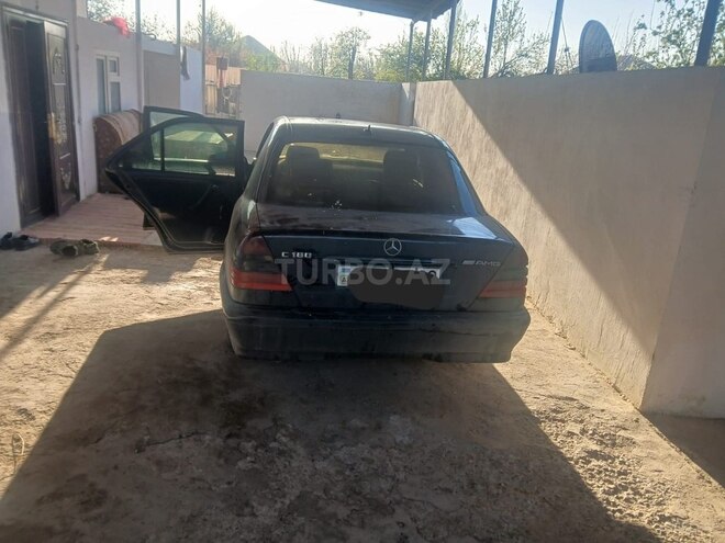Mercedes C 180 2000, 234,500 km - 1.8 l - İsmayıllı