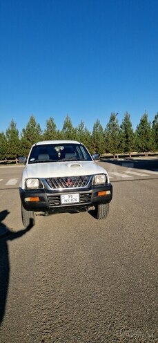 Mitsubishi L200 2002, 350,000 km - 2.5 l - Masallı