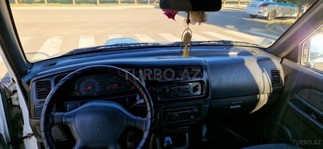 Mitsubishi L200 2002, 350,000 km - 2.5 l - Masallı