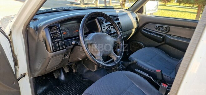 Mitsubishi L200 2002, 350,000 km - 2.5 l - Masallı