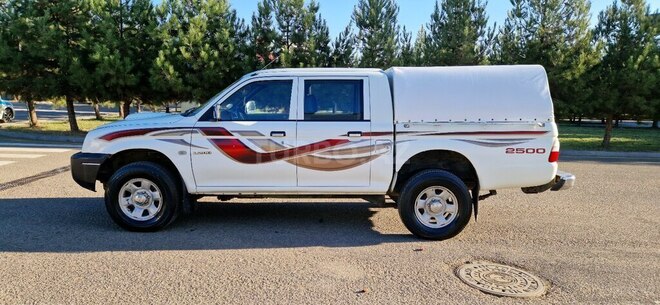 Mitsubishi L200 2002, 350,000 km - 2.5 l - Masallı