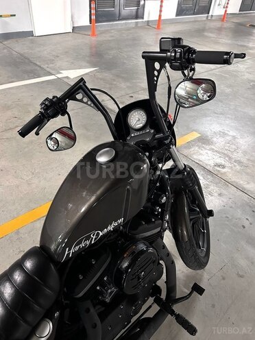 Harley-Davidson XL883N Sportster Iron 883-4