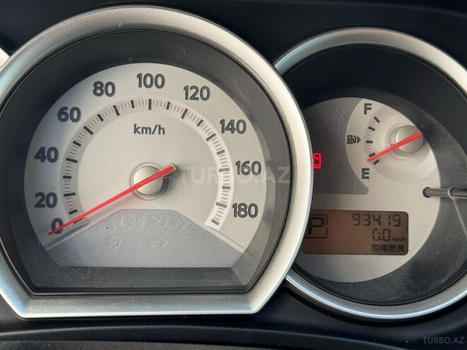 Nissan Tiida 2011, 93,419 km - 1.5 l - Bakı