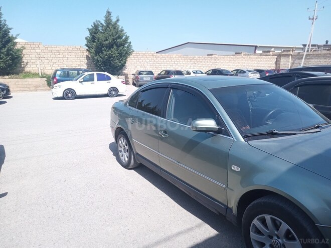 Volkswagen Passat 2002, 275,929 km - 1.8 л - Sumqayıt