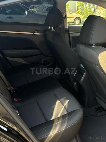 Hyundai Elantra 2017, 110,000 km - 2.0 l - Bakı
