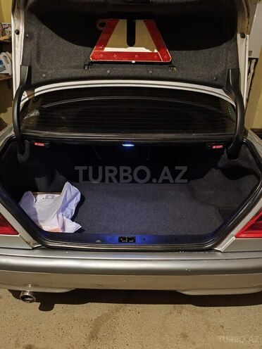 Mercedes C 220 d 1993, 655,000 km - 2.2 l - Bakı