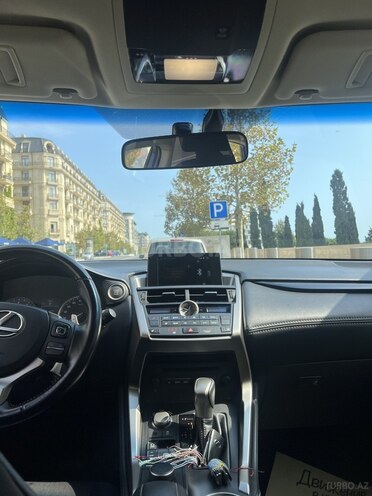 Lexus NX 200t 2018, 62,000 km - 2.0 l - Bakı