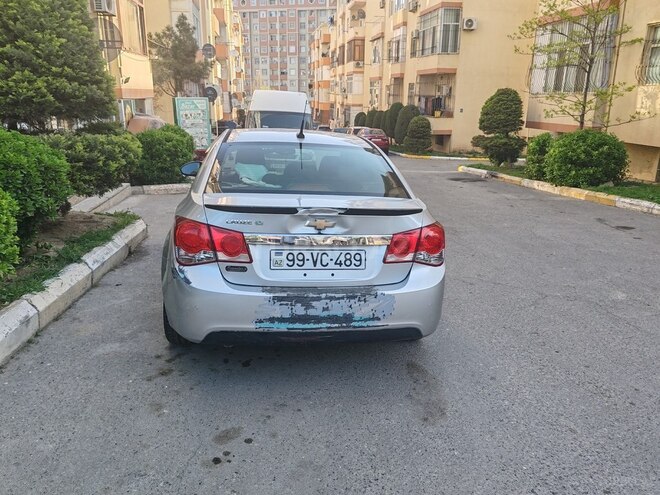 Chevrolet Cruze 2011, 373,000 km - 1.4 л - Bakı