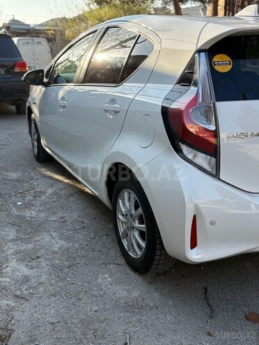 Toyota Aqua 2017, 120,000 km - 1.5 l - Bakı