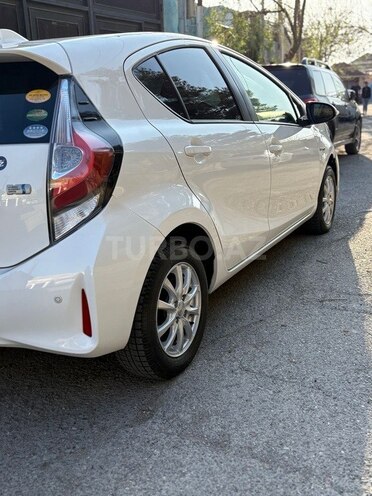 Toyota Aqua 2017, 120,000 km - 1.5 l - Bakı