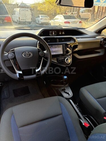 Toyota Aqua 2017, 120,000 km - 1.5 l - Bakı