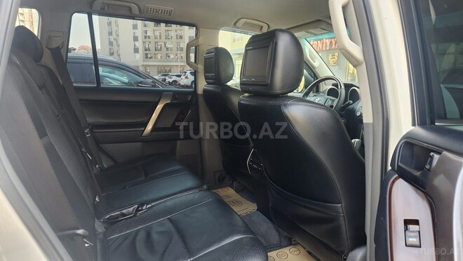 Toyota Land Cruiser Prado 2011, 154,000 km - 2.7 l - Bakı