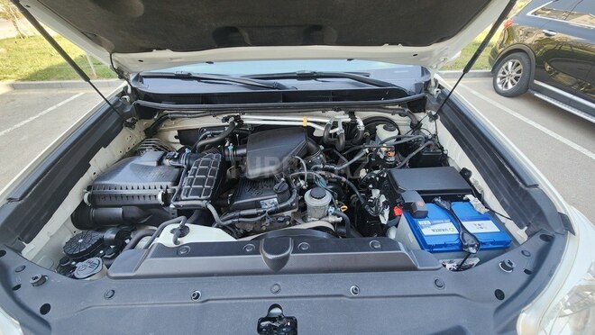 Toyota Land Cruiser Prado 2011, 154,000 km - 2.7 l - Bakı
