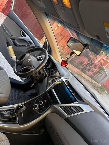 Hyundai Elantra 2015, 233,355 km - 1.8 л - Bakı