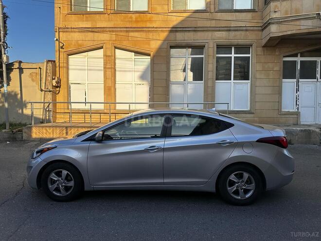 Hyundai Elantra 2015, 233,355 km - 1.8 л - Bakı