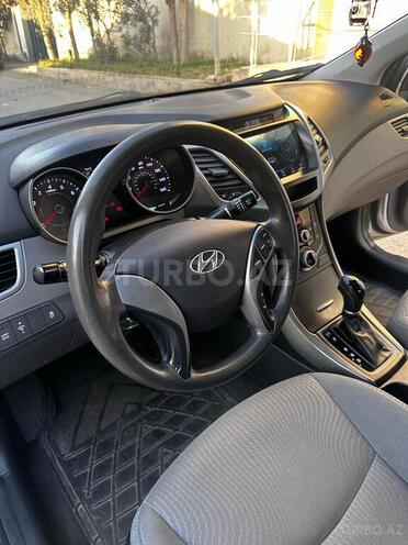 Hyundai Elantra 2015, 233,355 km - 1.8 л - Bakı