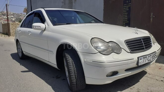 Mercedes C 240 2003, 370,000 km - 2.4 l - Bakı