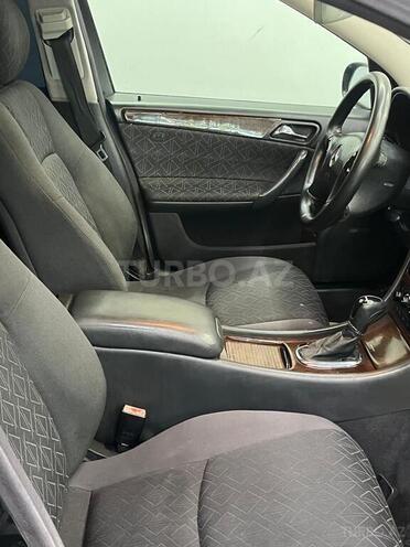 Mercedes C 200 2001, 297,653 km - 2.0 л - Sumqayıt