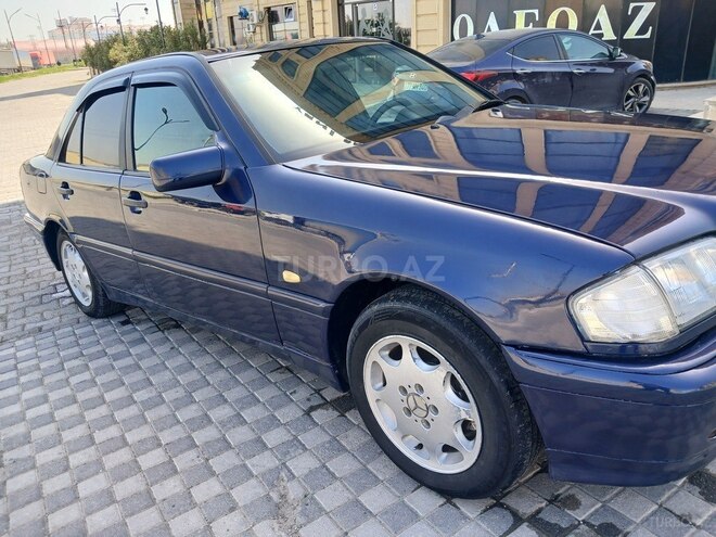 Mercedes C 180 1997, 326,000 km - 1.8 l - Bakı