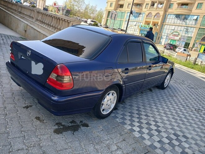 Mercedes C 180 1997, 326,000 km - 1.8 l - Bakı