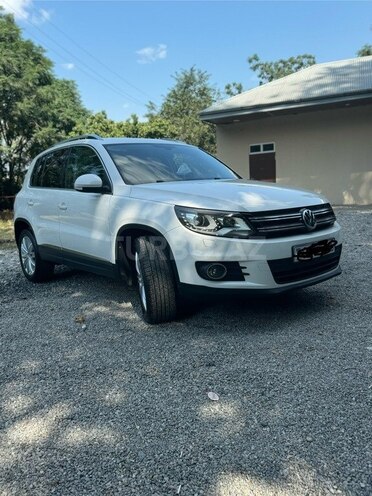 Volkswagen Tiguan 2012, 92,000 km - 2.0 л - Bərdə