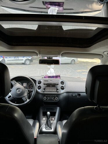 Volkswagen Tiguan 2012, 92,000 km - 2.0 л - Bərdə