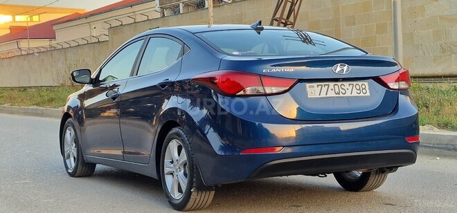 Hyundai Elantra 2015, 84,000 km - 1.8 л - Bakı