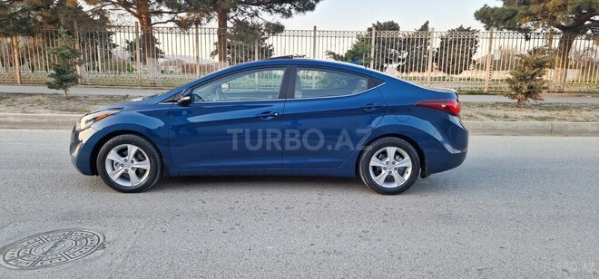 Hyundai Elantra 2015, 84,000 km - 1.8 л - Bakı