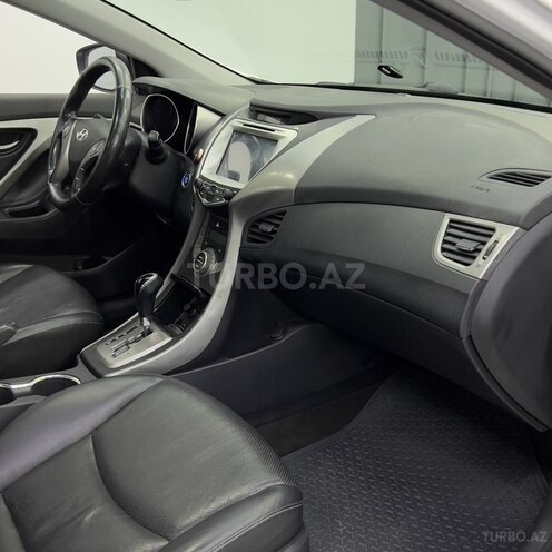 Hyundai Avante 2013, 231,000 km - 1.6 l - Sumqayıt