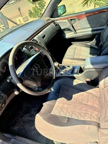 Mercedes E 280 1998, 403,054 km - 2.8 l - Bakı