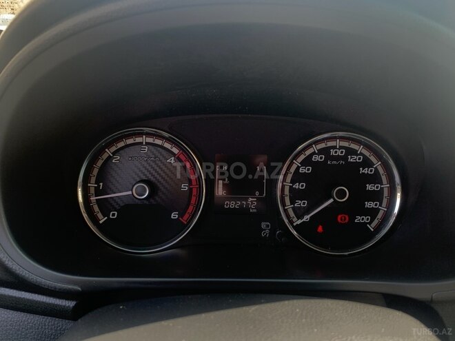 Mitsubishi L200 2021, 82,800 km - 2.4 l - Bakı