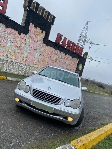 Mercedes C 200 2000, 212,000 km - 2.0 л - Gəncə