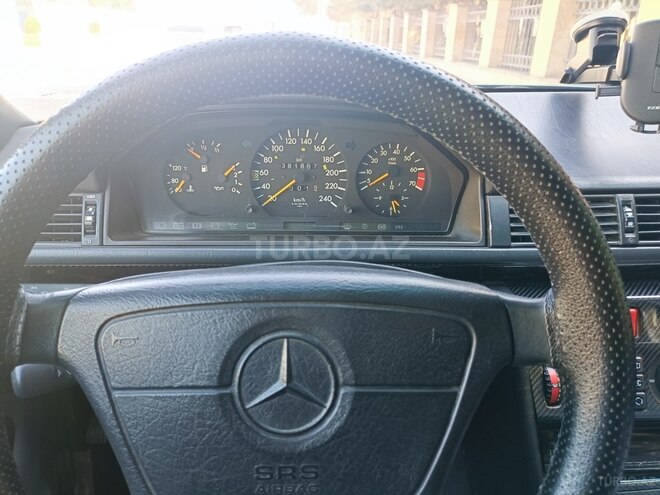 Mercedes E 200 1994, 381,887 km - 2.0 l - Bakı