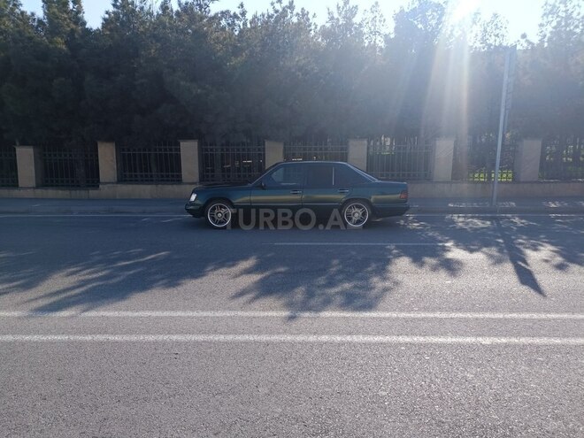 Mercedes E 200 1994, 381,887 km - 2.0 l - Bakı