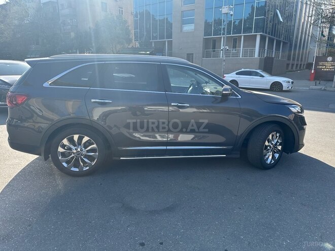 Kia Sorento 2018, 125,817 km - 2.0 l - Bakı