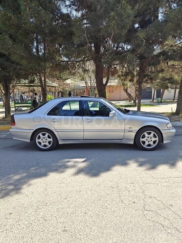Mercedes C 230 1997, 327,000 km - 2.3 л - Bakı