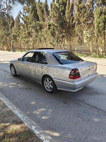 Mercedes C 230 1997, 327,000 km - 2.3 л - Bakı