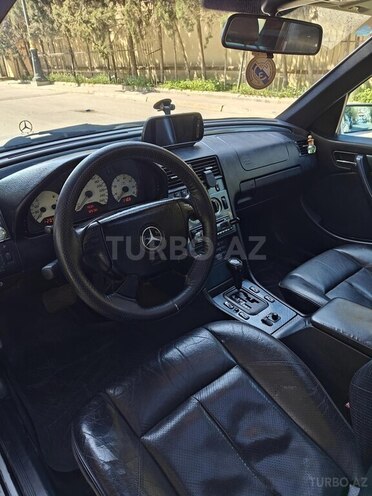 Mercedes C 230 1997, 327,000 km - 2.3 л - Bakı
