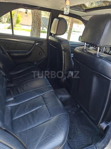 Mercedes C 230 1997, 327,000 km - 2.3 л - Bakı