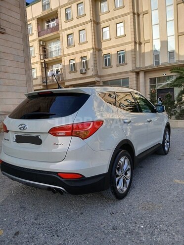 Hyundai Santa Fe 2013, 240,000 km - 2.0 л - Bakı