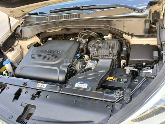 Hyundai Santa Fe 2013, 240,000 km - 2.0 л - Bakı