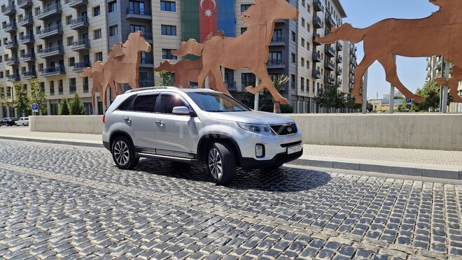 Kia Sorento 2014, 287,000 km - 2.2 l - Bakı