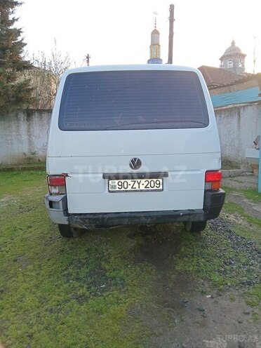 Volkswagen Transporter 1991, 349,219 km - 2.4 l - Masallı
