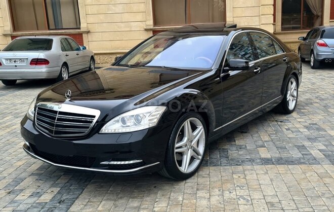 Mercedes S 550 2011, 202,000 km - 5.5 л - Bakı