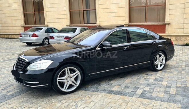 Mercedes S 550 2011, 202,000 km - 5.5 л - Bakı
