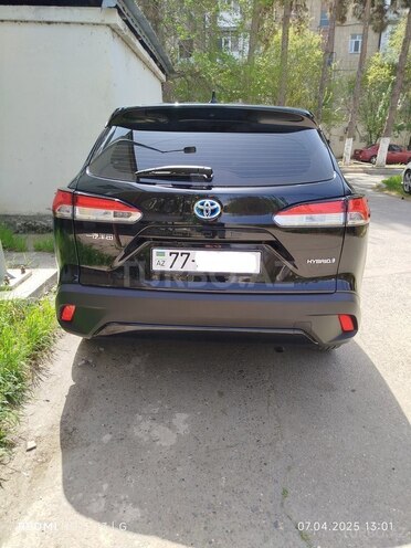 Toyota Corolla Cross 2024, 3,800 km - 2.0 л - Şirvan