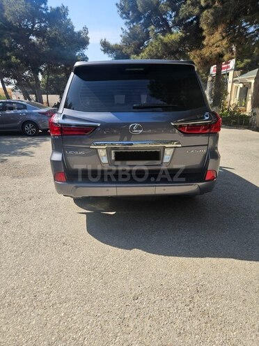 Lexus LX 570 2017, 28,600 km - 5.7 l - Bakı