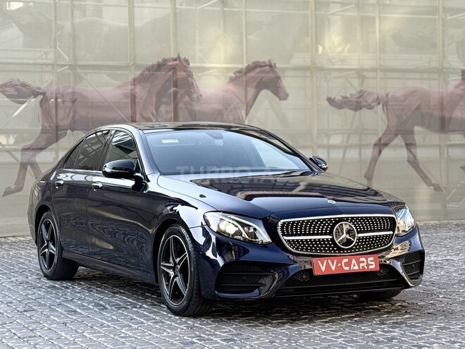 Mercedes E 300-5